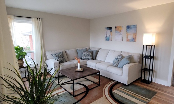 Pocatello Casa | Right next to ISU campus & Holt Arena.