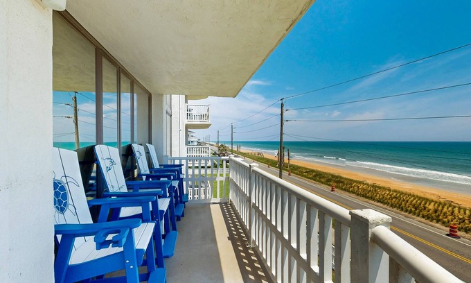 Flagler Beach Condominio | Right on the Shores, Apt 306 | Condo in Flagler Beach with pool & tennis access