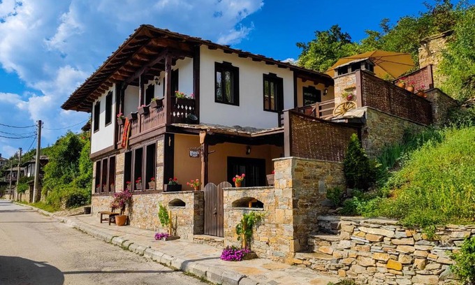 Leshten Casa | Rimovata Kashta Guest House
