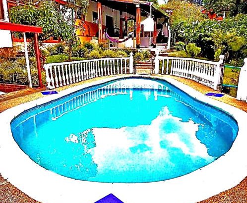 La Vega Casa | Rincón del colibrí/casa campestre/piscina/la vega