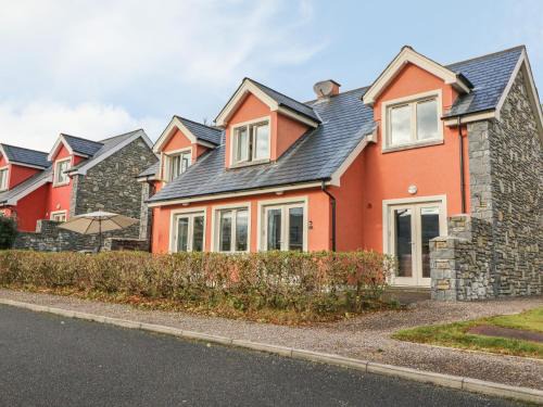 Templenoe Casa | Ring of Kerry Golf Club Cottage