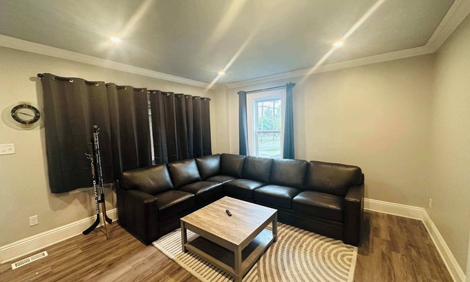 Grand Rapids Casa | Rink Side Retreat Sum