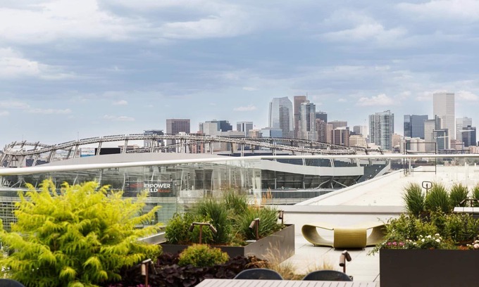 West Colfax Apartamento | RiNo Skyline Utopia! - Luxury Amenities - 20% Review Discount
