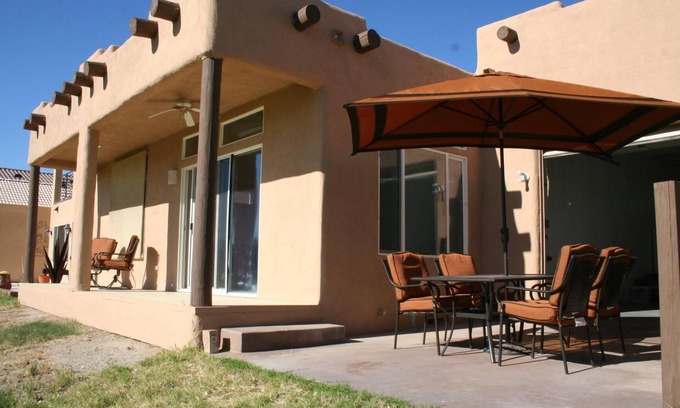 Needles Casa | Río Buena Vista Colorado River Home justo en el campo de golf