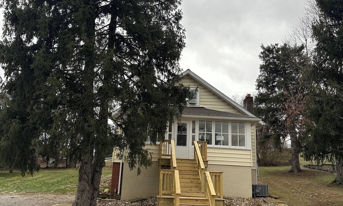Kerr Casa | Rio Grande "Dean Lewis" House. Just off campus!