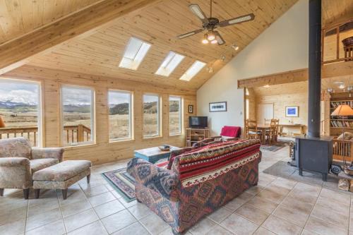 Creede Casa | Rio Grande Overlook