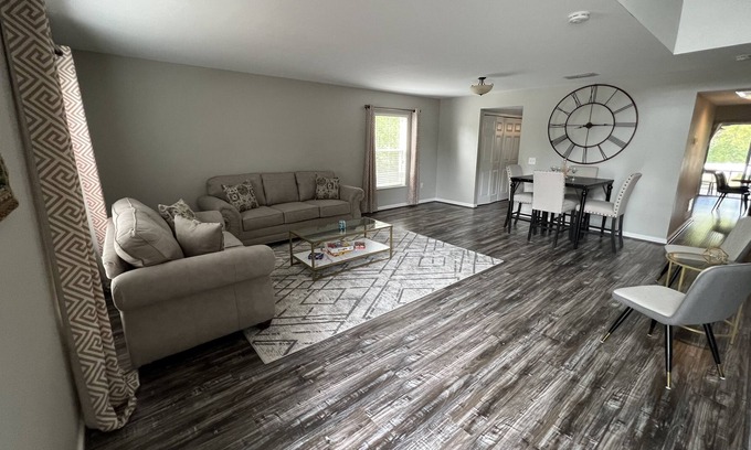 Suncoast Meadows Casa | Rising sun house 20 min from Tampa Airport, Park,mall, zoo