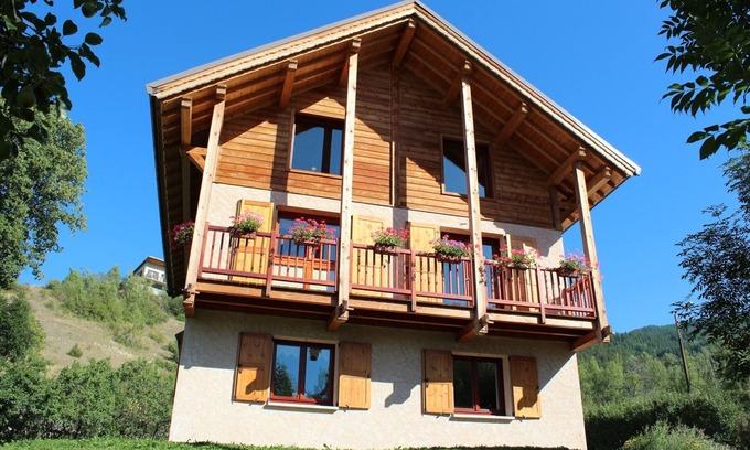 Risoul Casa | Chalet risoul pueblo 10 a 16 personas
