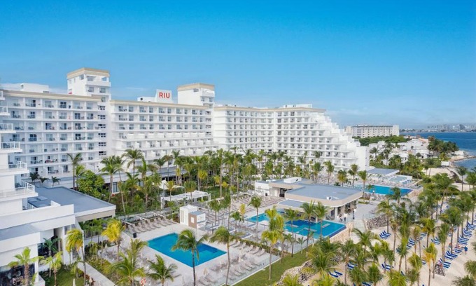 Zona Hotelera Complejo | Riu Caribe - All Inclusive