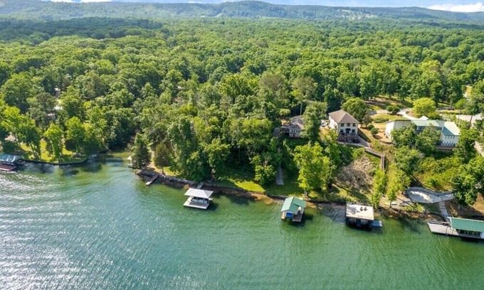 Decatur Casa | River Access and Dock - Chickamauga River Refuge
