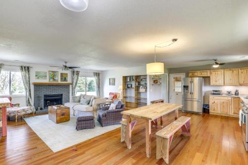 Pisgah Forest Casa | River Access and Gorgeous Views Pisgah Forest Home!
