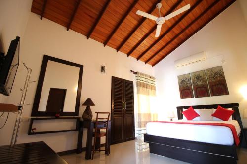 Hettimulla Cama Y Desayuno | River Breeze Villa Bentota