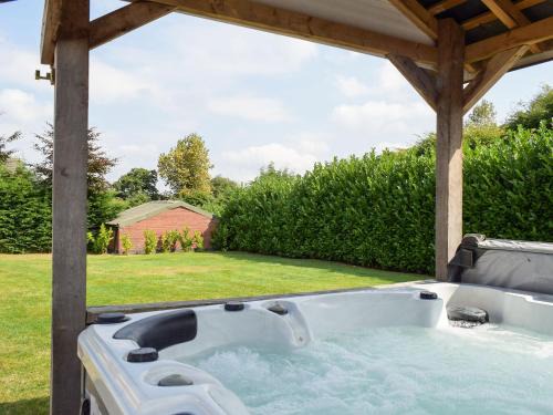 Tirabad Casa | River Cottage