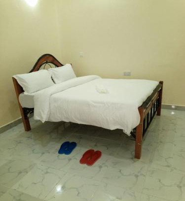 Sagana Cama Y Desayuno | River Crest Cottages