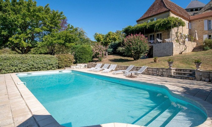 Alles-sur-Dordogne Villa | River Dovecote - Cuatro Habitaciones Villa, Capacidad 8