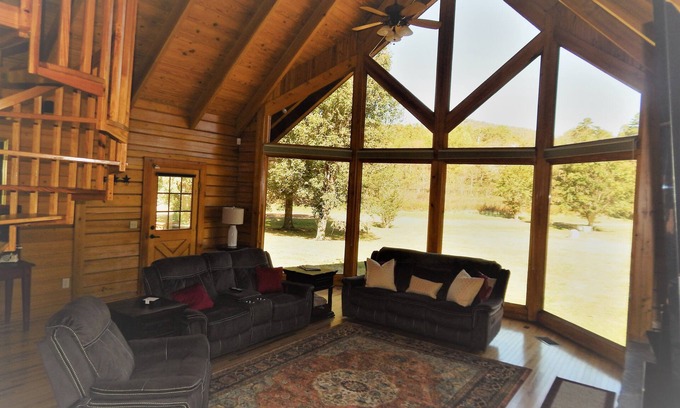 Franklin Chalet De Esquí | Rivers Bend en Cowee en el río Little Tennessee