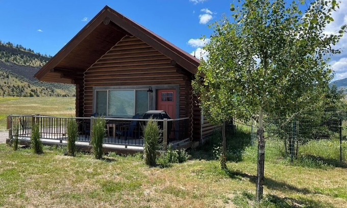 Pray Cabina | River Haven Cabin - North- Private River Access!