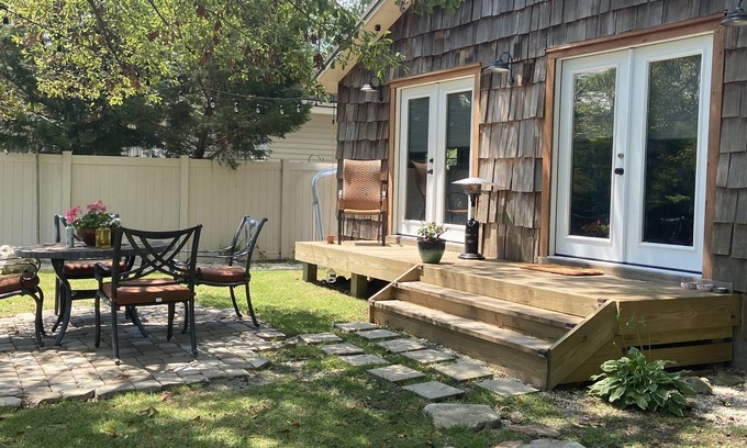 Ash Cabaña | River House waterfront on the Waccamaw River 20 minutes to local beaches