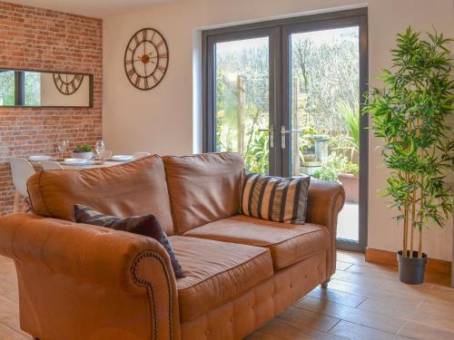 Pentre Casa | River Lodge Annexe