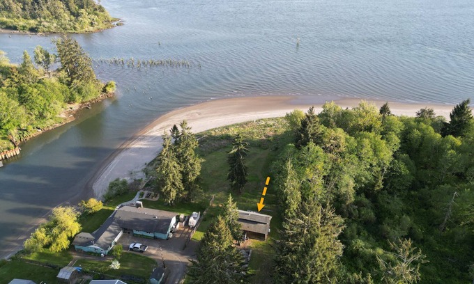 Skamokawa Casa | River Loft Cabin on Columbia, River Loft Cabin