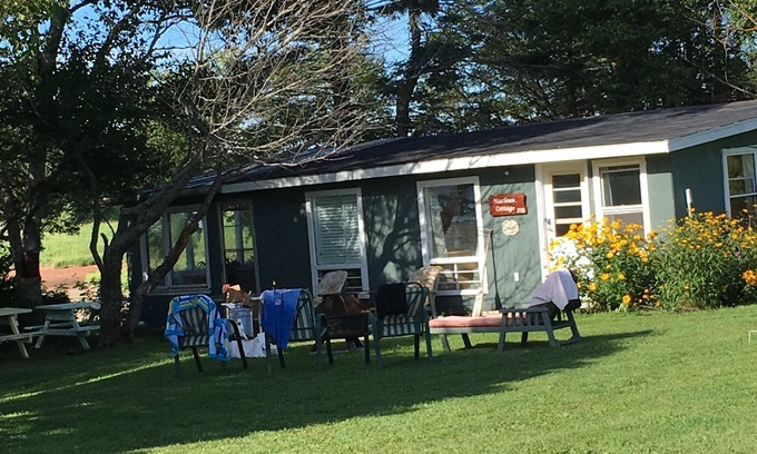 Lot 16 Cabina | River Meadow Camp Cottage
