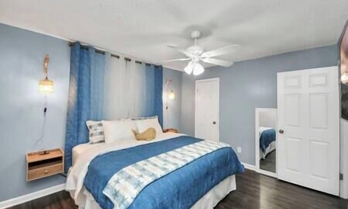 Greenway Plaza-Upper Kirby Apartamento | River Oaks Central w/ High-Speed WiFi & Walkable