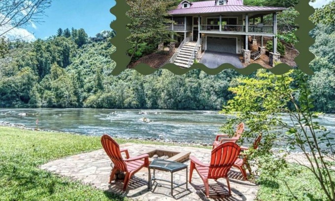 Murphy Casa | "River Paradise!" Luxury waterfront home situated on beautiful Hiawassee River.