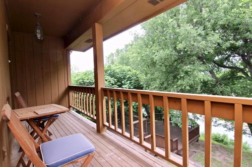 Martindale Apartamento | River Park Oasis