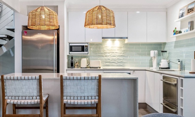 Noosaville Casa | River Rest on Munna - Pet friendly, walking distance to river