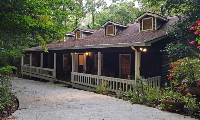Blairsville Casa | River Retreat -Nottely River, Blairsville GA