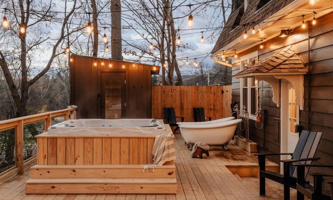 Middleville Casa | River Retreat: Sauna, Hot Tub, Cold Plunge & More