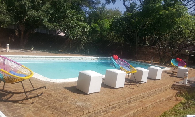 Gaborone Cama Y Desayuno | River-Ridge Guest House