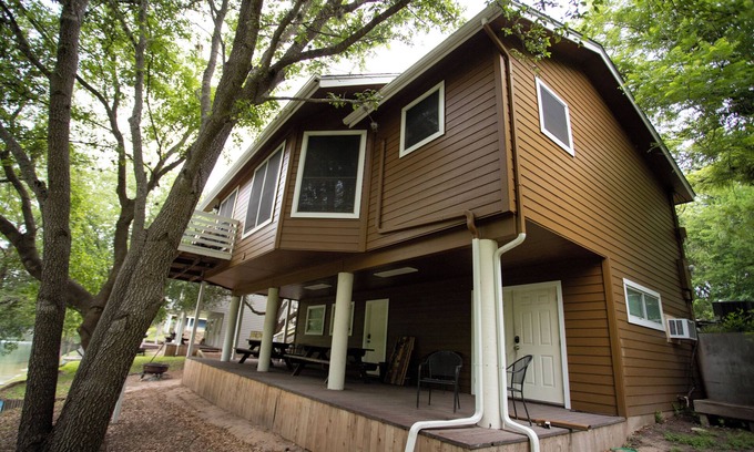 New Braunfels Casa | River Road Escapes