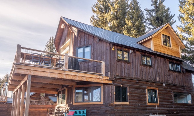 Crested Butte South Casa | River Side Get Away