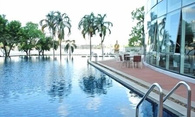 Bang Pakok Apartamento | Río condominio vista