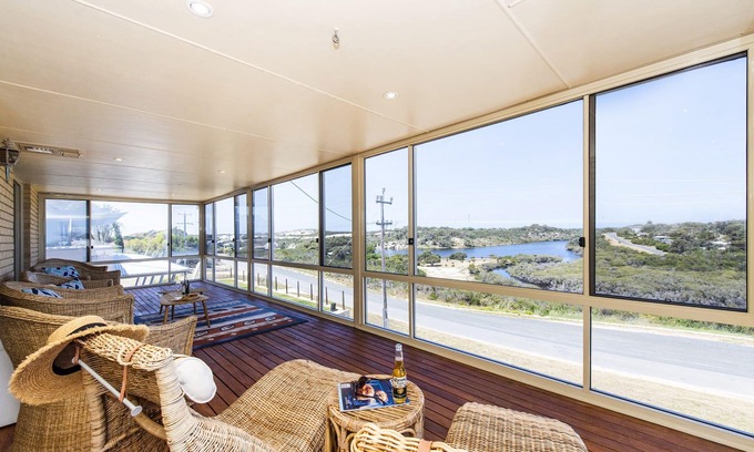 Guilderton Casa | Retiro de vista al río: vistas al mar y al río