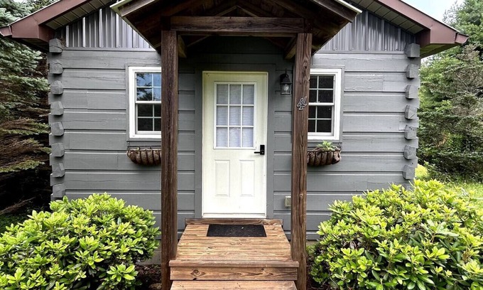 Vesta Cabina | River Walk Cabins: Fishing Cabin