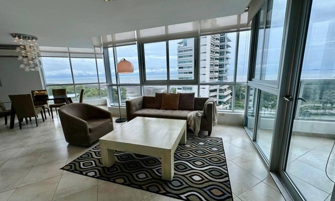 Costa del Este Apartamento | River Wood I Sunny 1 BDR in Costa del Este