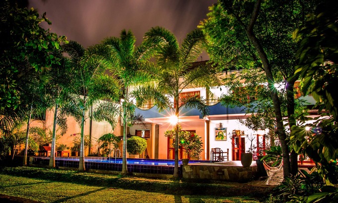 Aluthgama Cama Y Desayuno | Riverbank Bentota