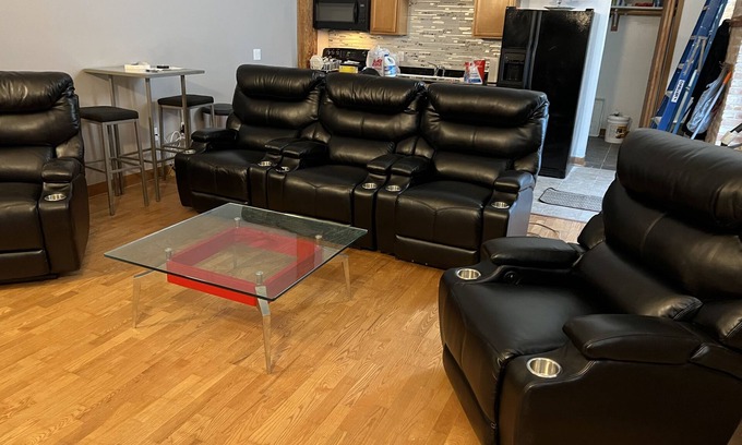 Historic Downtown Racine Condominio | Riverbend Retreat Dwntn Racine