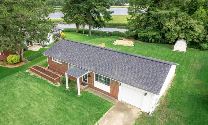 Portsmouth Casa | Rivercrest Retreat / River Front / 3 bed 2 bath