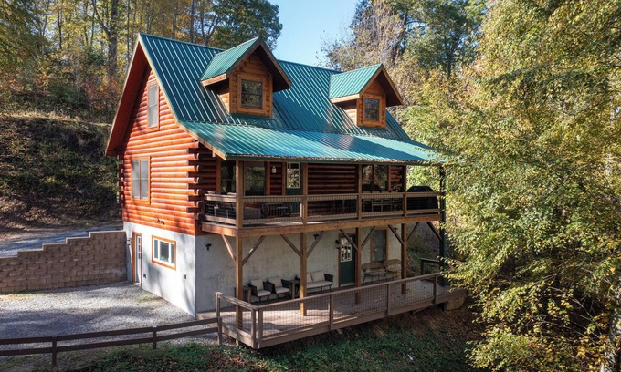 Clyde Casa | Riverfront-3 Luxury Homes on 500 Acres incl 5BR/3BA + 3BR/3BA + 2BR/2BA -Group B
