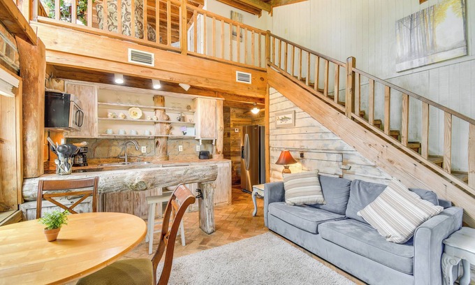 Fairhope Casa | Riverfront Deck: Outdoor Retreat in Fairhope!