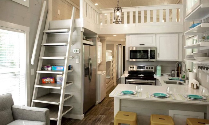Mentone Casa | Riverfront Home w/ Kayaks- The East Fork Cottage
