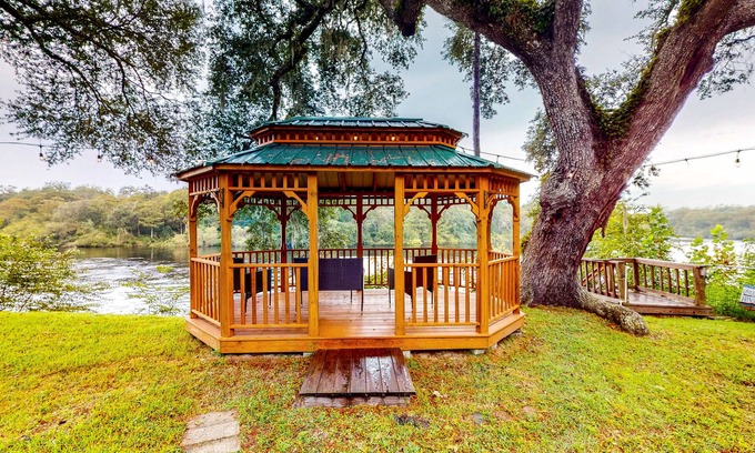 Bell Casa | Riverfront home with amazing views, private dock, boat house & boat lift