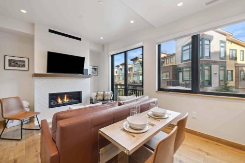 Avon Apartamento | Riverfront Lodge 109 by East West Hospitality