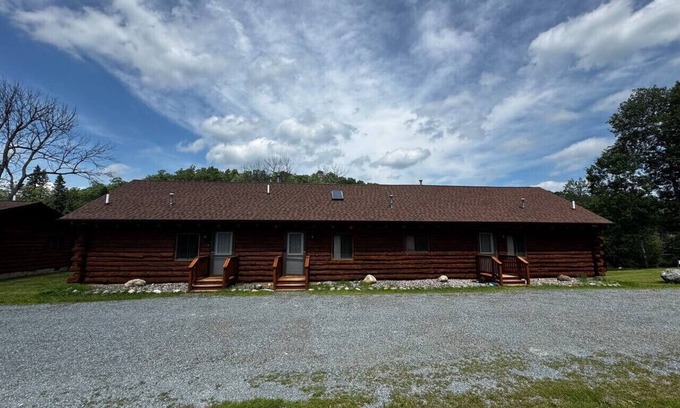 Crystal Falls Cabina | Riverfront Loft #5 Crystal Falls