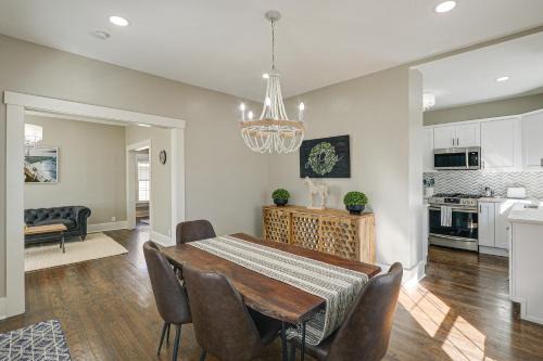 Newton Casa | Riverfront Newton Vacation Rental Near Wichita!