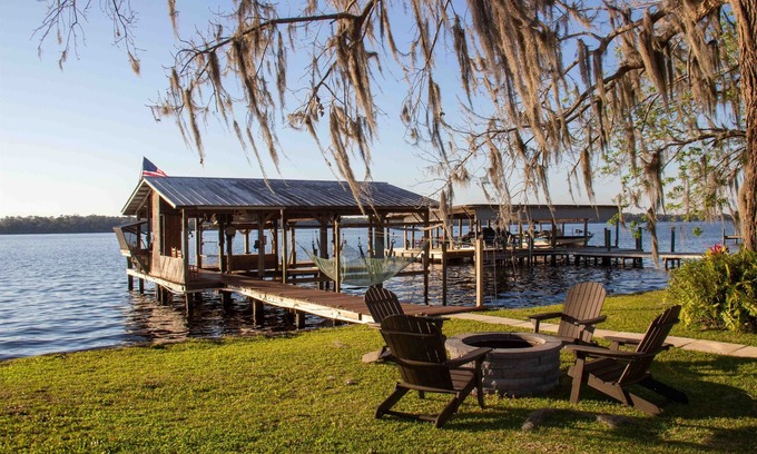 Crescent City Casa | Riverfront Retreat w/ Dock, Lifts & Sunset Views