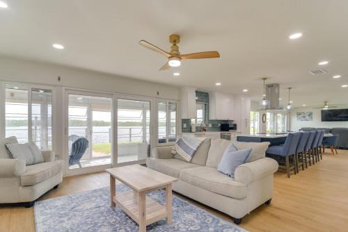 Ruskin Casa | Riverfront Ruskin Home with Boat Dock, 1 Mi to Beach